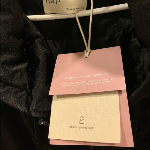 New Nap oversized winter jacket size S. - Picture 3 of 7